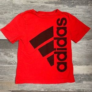 Adidas T-shirt
